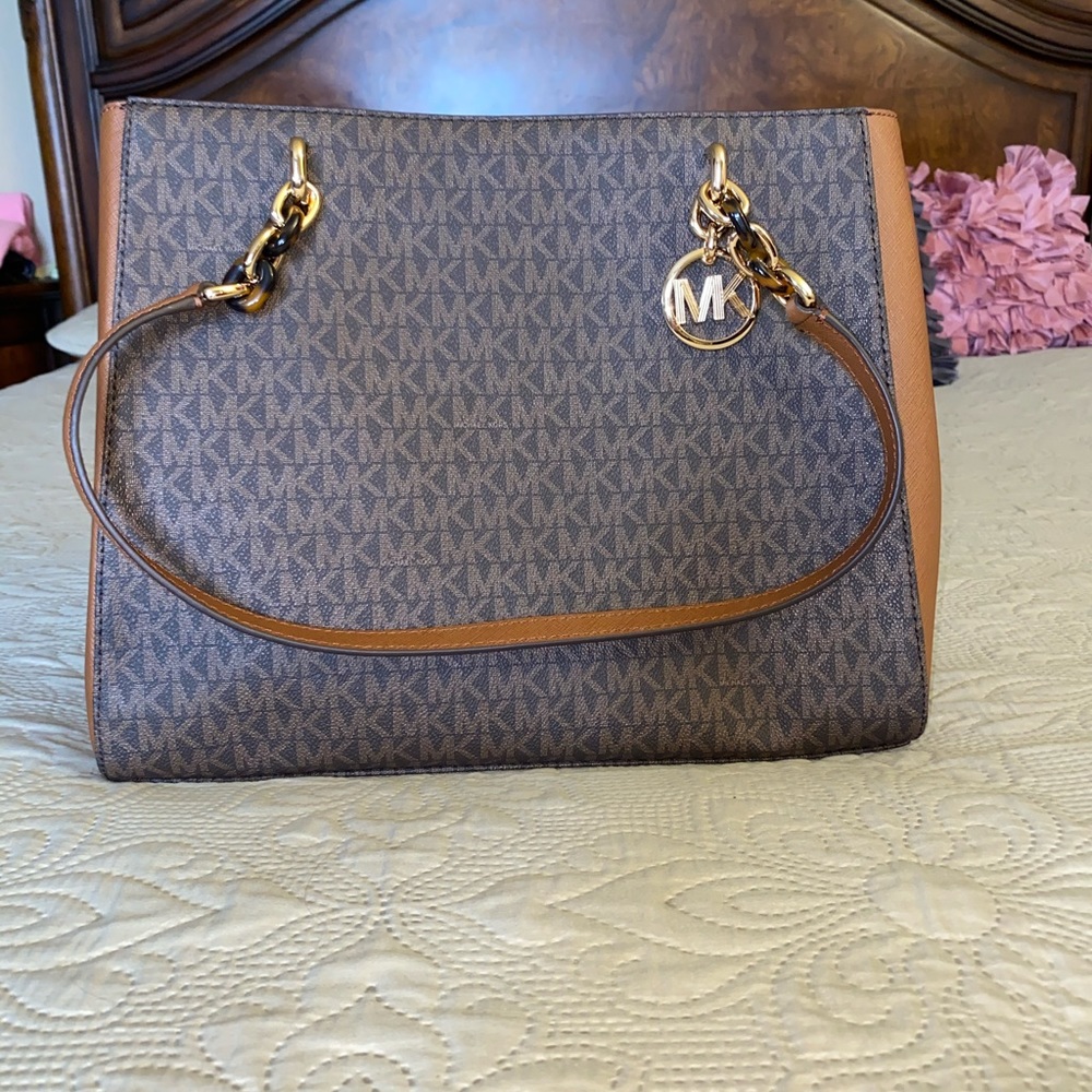 Michael Kors NEW purse